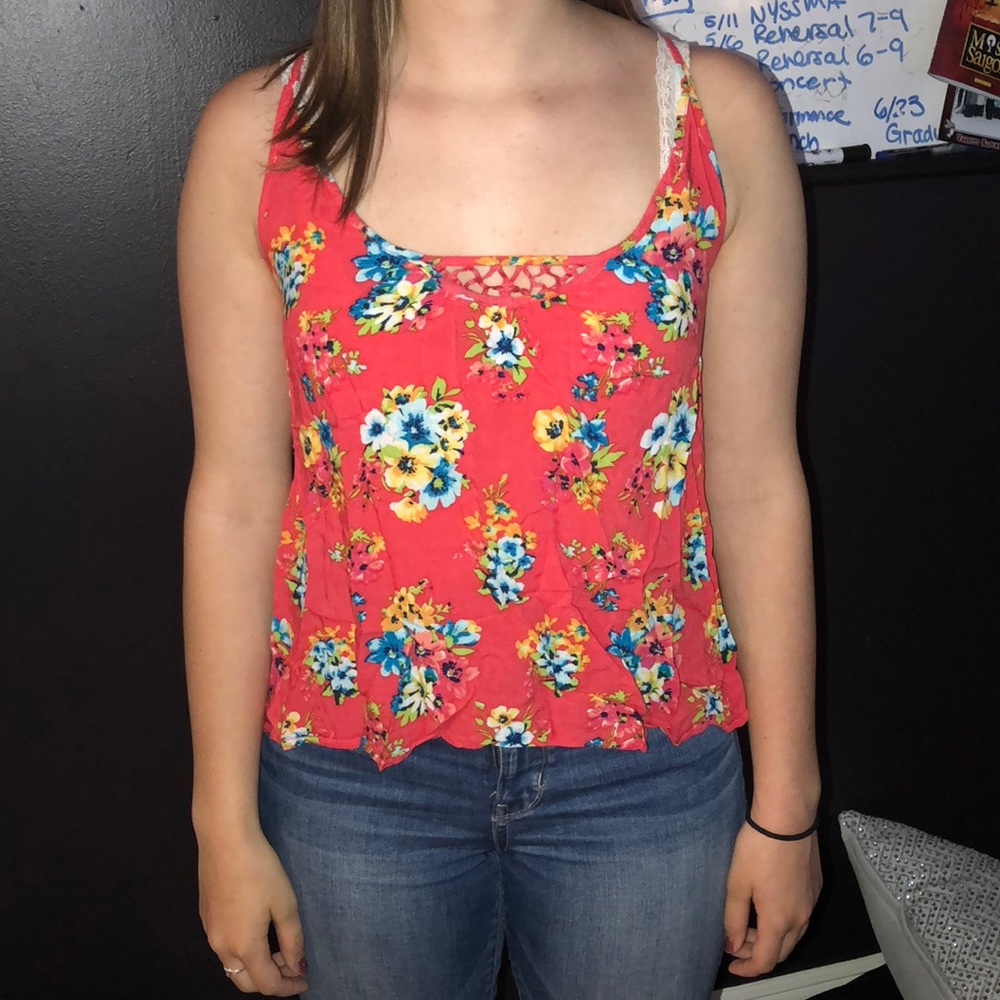 Aeropostale tan top